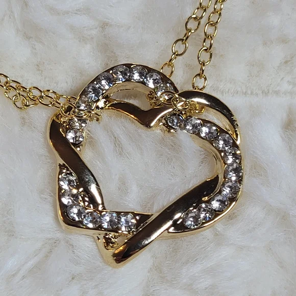 Sparkling Gold Heart Bracelet with Crystals Jewelry - Picture 2 of 7